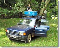 ... got some things on the roof rack ...